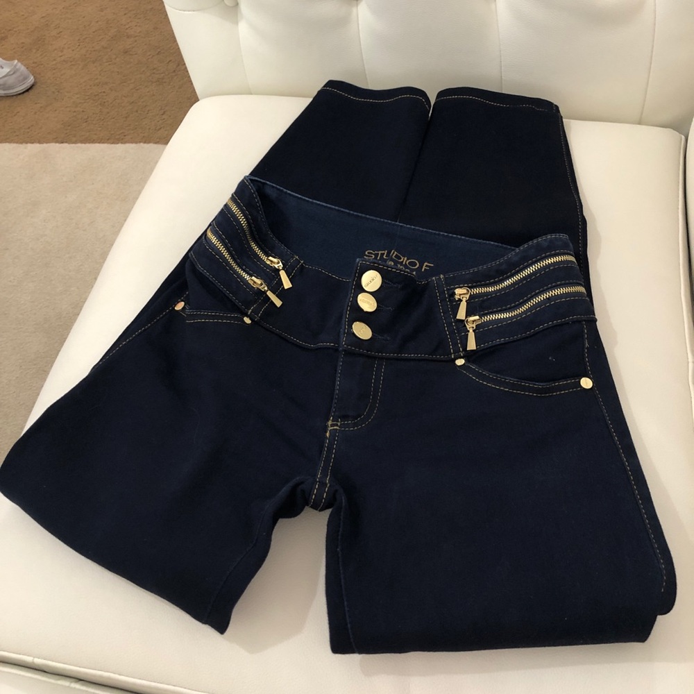 Dark Jean Stretchy Boot Leg